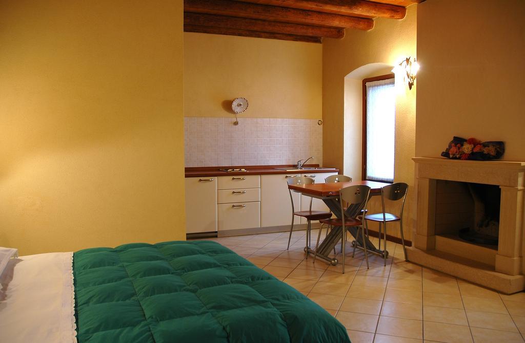 הוילה וליג'יו סול מיניציו Agriturismo Le Mura Del Gherlo מראה חיצוני תמונה