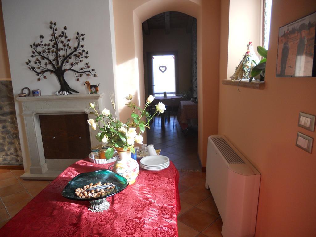 הוילה וליג'יו סול מיניציו Agriturismo Le Mura Del Gherlo מראה חיצוני תמונה